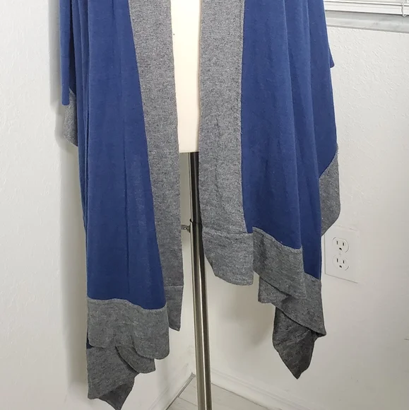 INTERMX GOLDE Colorblock Silk Blend Cardigan M/L. - Picture 3 of 7